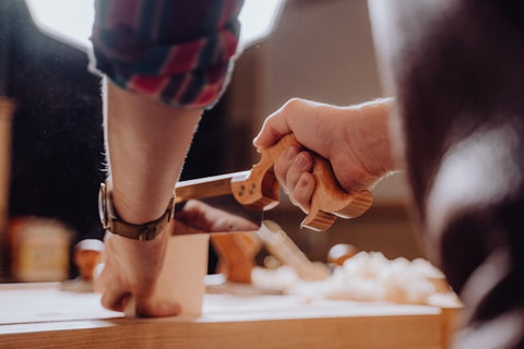 How to Introduce Your Kids to Woodworking