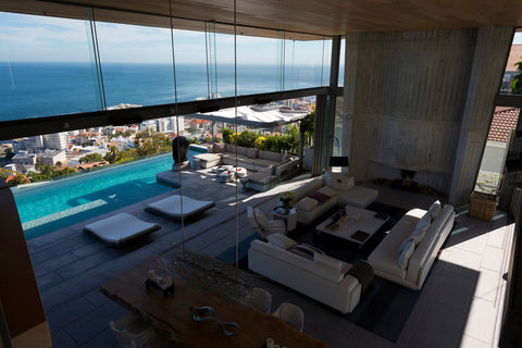 11 Features to Look for When Buying Your First Luxury Property