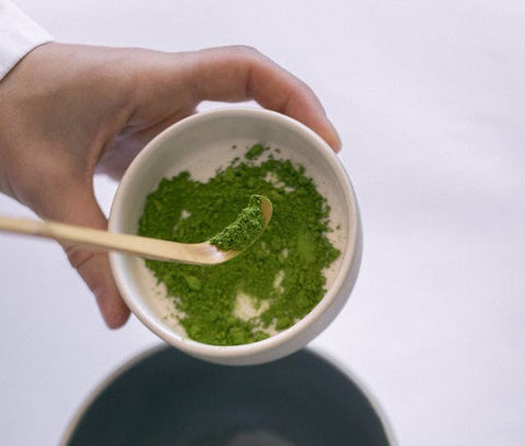 Golden Monk’s White Maeng Da Kratom Powder: Why Is It The Best For You?