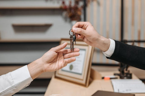 Selling Your Home? Here’s Why a Property Lawyer Is Worth Every Cent