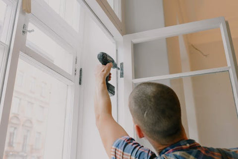 Revitalize Your Home: Guide to Replacement Windows in Roseville