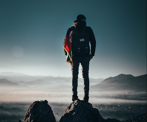 Unraveling the Art of Layering: Tips for Maximizing Comfort and Performance in Outdoor Activities