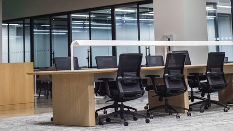 The Future of Work: Adaptable and Smart Office Chairs for the Agile Workplace