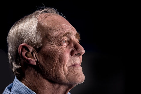 How to Choose the Right Hearing Aid: A Comprehensive Guide