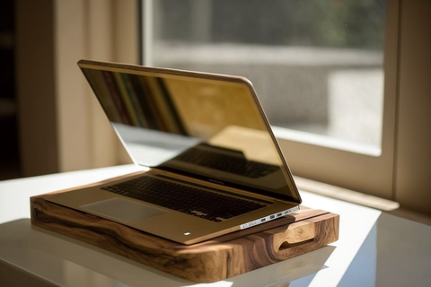 Benefits of a Laptop Stand