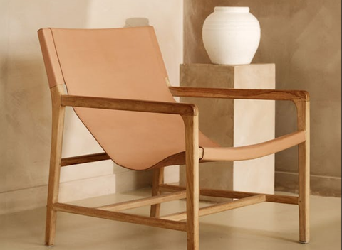 Wooden Furniture Pieces That Can Decorate the Home As In Famous TV Series & Movies