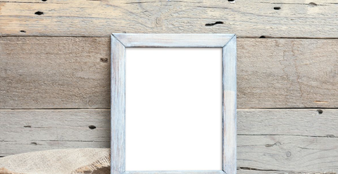 When to Use a Custom Wood Frame vs Standard?