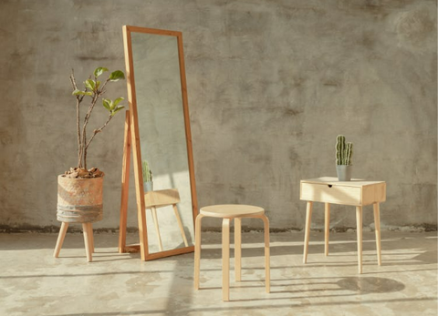 DIY Decor with Wood: Personalizing Pieces for Your Space