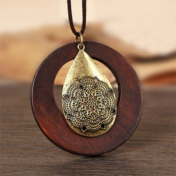 COOSTUFF Vintage Wood Necklace With Metal