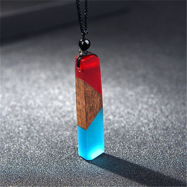 JOYME Wood Crystal Necklace